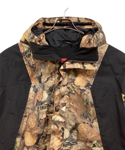 THE NORTH FACE（ザ ノース フェイス）THE NORTH FACE (ザ ノース フェイス) SUPREME (シュプリーム) MOUNTAIN LIGHT JACKET/マウンテンライトジャケット ブラウン サイズ:XLの古着・服飾アイテム