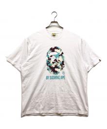 A BATHING APE（アベイシングエイプ）の古着「MAP CAMO RELAXED FIT TEE」｜ホワイト