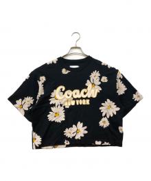 COACH（コーチ）の古着「フローラル クロップド シグネチャー スクリプト Tシャツ」｜ブラック