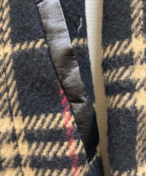BURBERRY BLUE LABEL（バーバリー ブルー レーベル）BURBERRY BLUE LABEL (バーバリー ブルー レーベル) 襟レザーノバチェックコート ブラック サイズ:サイズ38の古着・服飾アイテム
