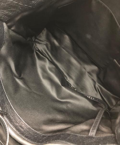 CHANEL（シャネル）CHANEL (シャネル) オンザロード トートバッグ ブラックの古着・服飾アイテム