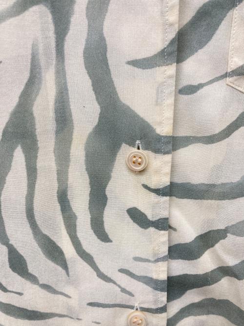 WRYHT（ライト）WRYHT (ライト) ONE-PIECE COLLAR BLOUSE ベージュ×グリーン サイズ:1の古着・服飾アイテム