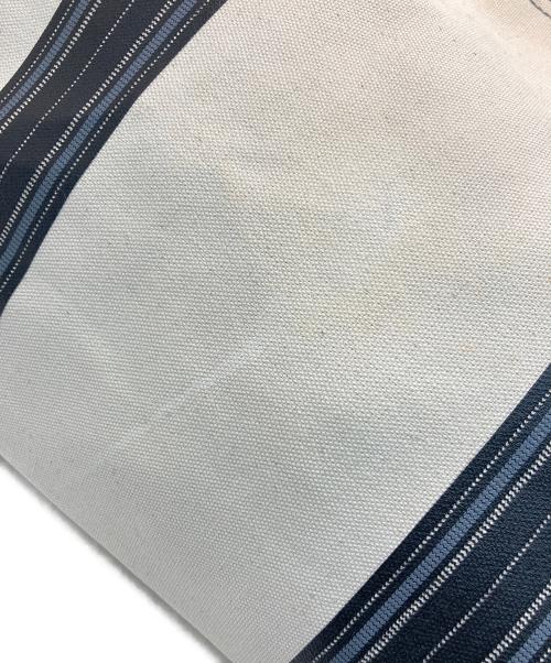 Vivienne Westwood（ヴィヴィアンウエストウッド）Vivienne Westwood (ヴィヴィアンウエストウッド) キャンバストートバッグ ベージュ×ネイビーの古着・服飾アイテム