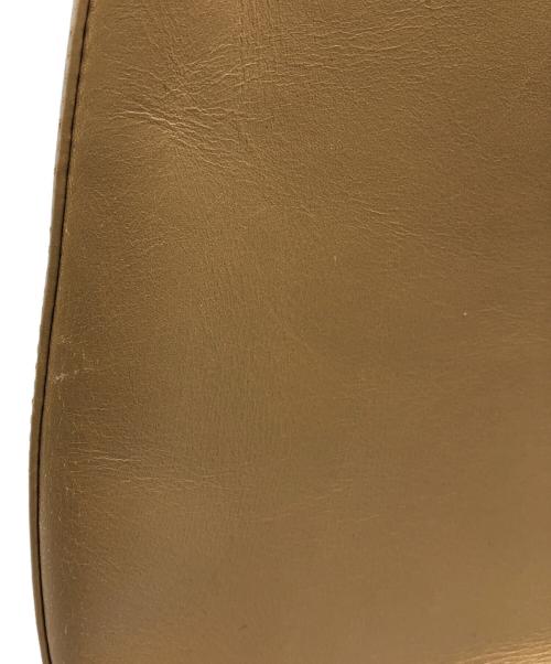 Salvatore Ferragamo（サルヴァトーレ フェラガモ）Salvatore Ferragamo (サルヴァトーレ フェラガモ) ガンチーニストラップショルダーバッグ ベージュの古着・服飾アイテム