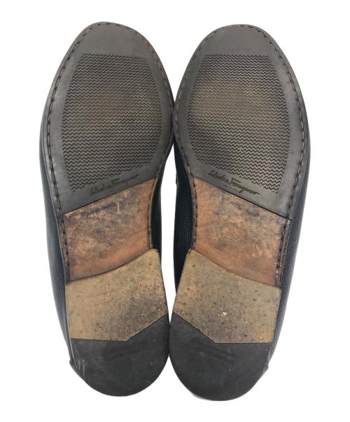 Salvatore Ferragamo（サルヴァトーレ フェラガモ）Salvatore Ferragamo (サルヴァトーレ フェラガモ) コインローファー ブラック サイズ:	SIZE 8 1/2の古着・服飾アイテム