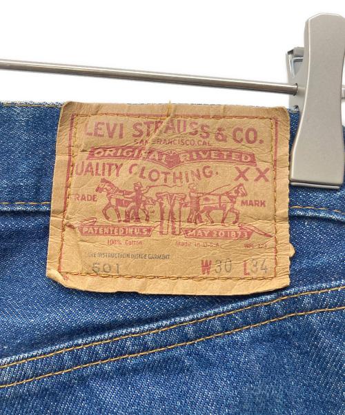 LEVI'S（リーバイス）LEVI'S (リーバイス) 501 ハチマル デニムパンツ ブルー サイズ:W30×L34の古着・服飾アイテム
