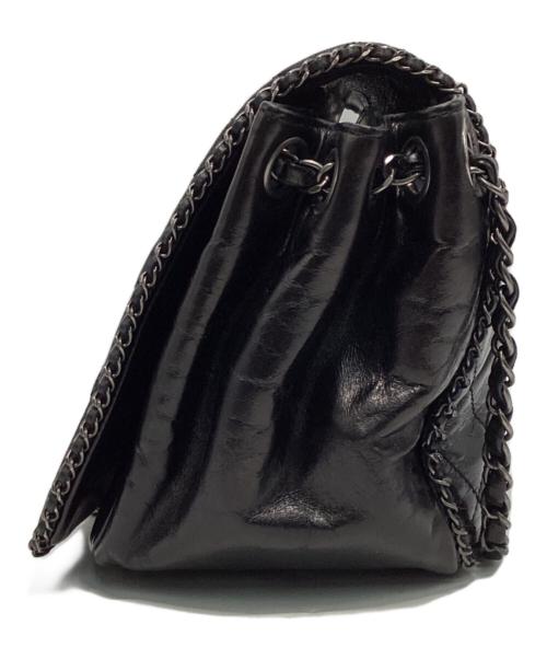 CHANEL（シャネル）CHANEL (シャネル) ココマークフラップチェーンショルダーバッグ ブラックの古着・服飾アイテム