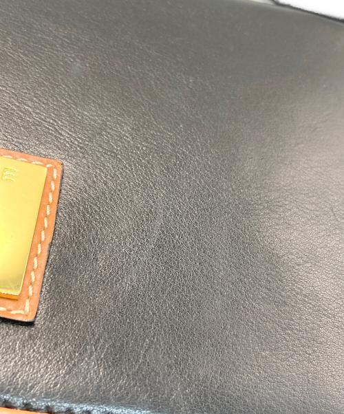 CELINE（セリーヌ）CELINE (セリーヌ) レザーショルダーバッグ ブラックの古着・服飾アイテム