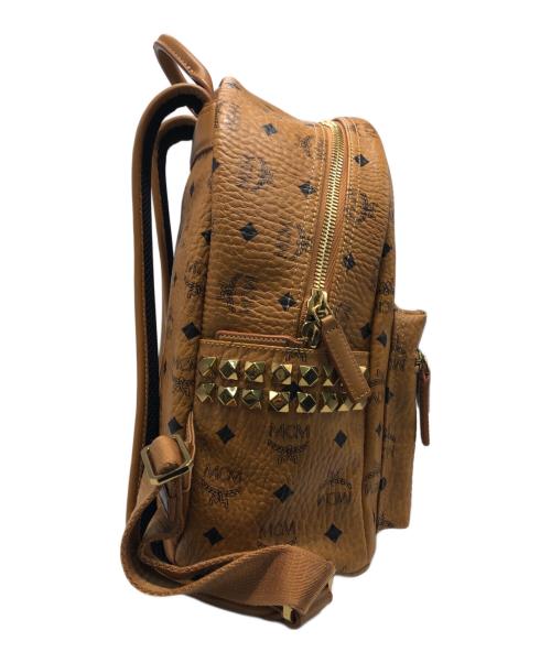 MCM（エムシーエム）MCM (エムシーエム) STARK スタッズバックパック ブラウンの古着・服飾アイテム