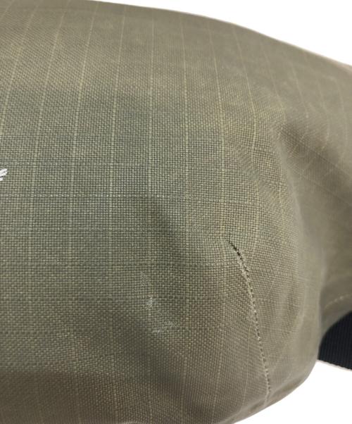 ARC'TERYX（アークテリクス）ARC'TERYX (アークテリクス) Granville Crossbody Bag カーキの古着・服飾アイテム