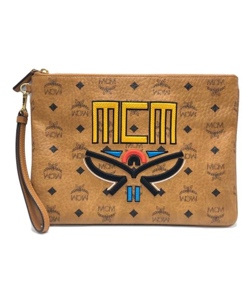 MCM（エムシーエム）MCM (エムシーエム) ジオ・ローレル ヴィセトス クラッチバッグ ブラウンの古着・服飾アイテム