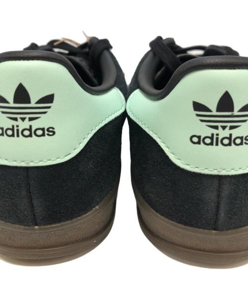 adidas（アディダス）adidas (アディダス) GAZELLE INDOOR ブラック サイズ:26㎝ 未使用品の古着・服飾アイテム