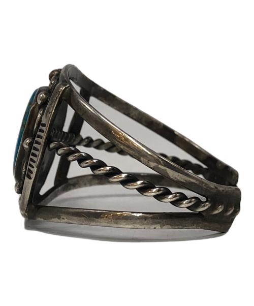 USED（ユーズド）USED (ユーズド) ターコイズバングル シルバー×ブルーの古着・服飾アイテム