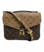 LOUIS VUITTONルイ ヴィトン）の古着「ポシェットメティスMM」｜ブラック