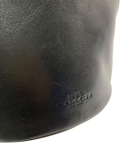 COACH（コーチ）COACH (コーチ) バケツ型ワンショルダーバッグ ブラックの古着・服飾アイテム