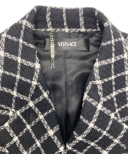 VERSACE（ヴェルサーチェ）VERSACE (ヴェルサーチェ) ウール混ツイード ダブルブレストブレザー チェック ブラック×ホワイト サイズ:40の古着・服飾アイテム