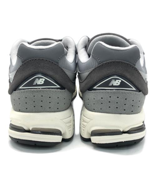 NEW BALANCE（ニューバランス）NEW BALANCE (ニューバランス) 2002ローカットスニーカー グレー サイズ:23.5ｃｍの古着・服飾アイテム