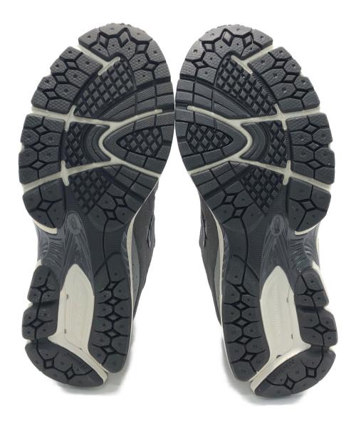 NEW BALANCE（ニューバランス）NEW BALANCE (ニューバランス) 2002ローカットスニーカー グレー サイズ:23.5ｃｍの古着・服飾アイテム