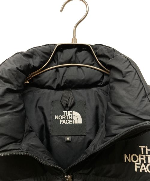 THE NORTH FACE（ザ ノース フェイス）THE NORTH FACE (ザ ノース フェイス) クロップド Nuptse ジャケット ホワイト×ブラック サイズ:Mの古着・服飾アイテム