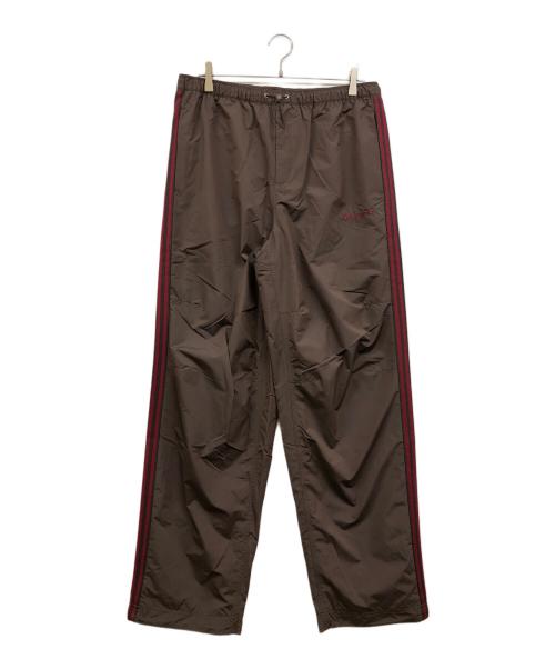 adidas Originals（アディダスオリジナル）adidas originals (アディダスオリジナル) WALES BONNER (ウェールズボナー) NYLON TP ブラウン×レッド サイズ:L 未使用品の古着・服飾アイテム