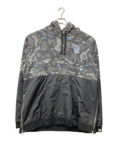 A BATHING APE（ア ベイシング エイプ）A BATHING APE (ア ベイシング エイプ)  スペースカモサイドジップナイロン切り替えプルオーバーパーカー グレー サイズ:XLの古着・服飾アイテム