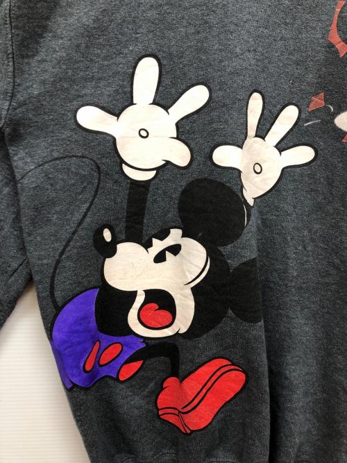 Disneyland（ディズニーランド）disneyland (ディズニーランド) ミッキープリントスウェット グレー サイズ:Sの古着・服飾アイテム