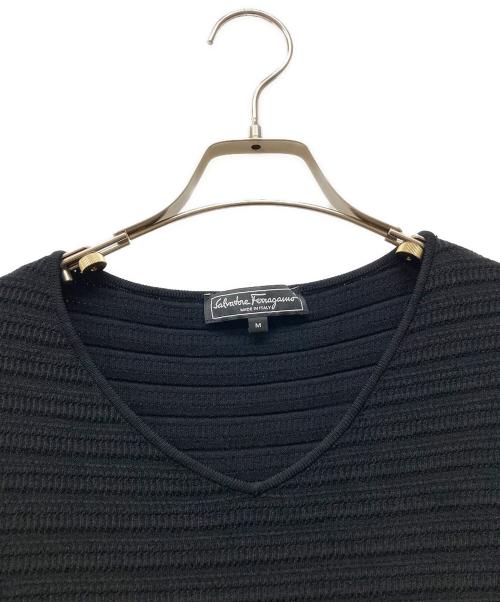 Salvatore Ferragamo（サルヴァトーレ フェラガモ）Salvatore Ferragamo (サルヴァトーレ フェラガモ) ミニガンチーニ ニットワンピース ブラック サイズ:Mの古着・服飾アイテム