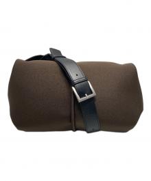 kawa-kawa（カワカワ）の古着「HatomeボディバッグM」｜ブラック×ブラウン