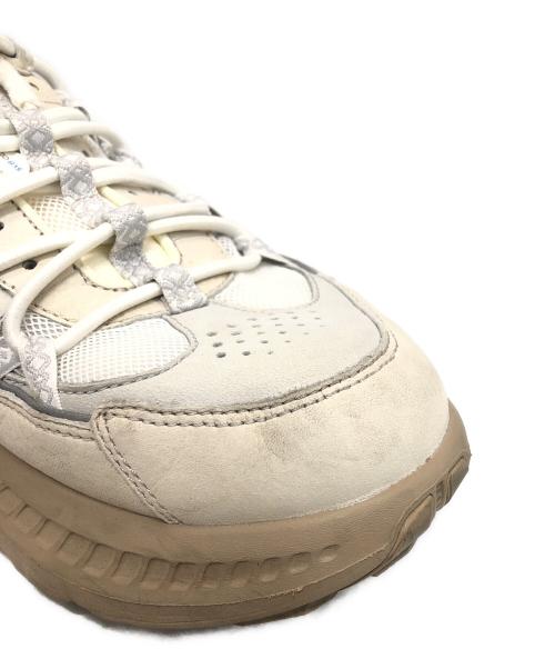 UGG（アグ）UGG (アグ) CA805 V2 Remix ホワイト サイズ:26.5ｃｍの古着・服飾アイテム