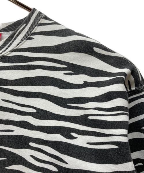 SUPREME（シュプリーム）Supreme (シュプリーム) 22FW BOX LOGO CREWNECK ZEBRA ホワイト×ブラック サイズ:XXLの古着・服飾アイテム
