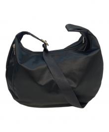 russet（ラシット）の古着「THE CLOUDS NYLON ラウンド ビッグ ショルダーバッグ」｜ブラック