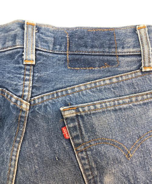 LEVI'S（リーバイス）LEVI'S (リーバイス) ハチマルデニムパンツ ブルー サイズ:30×34の古着・服飾アイテム
