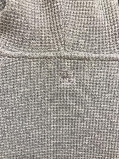OHOTORO（オオトロ）OHOTORO (オオトロ) Nap Waffle Zipper Hoodie グレー サイズ:Mの古着・服飾アイテム