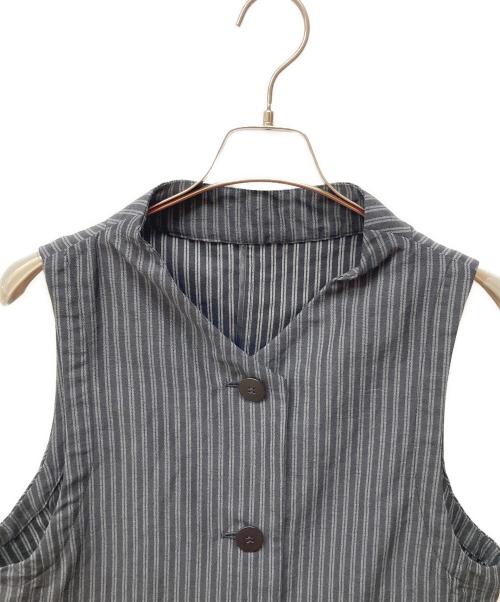 慈雨（ジウ）慈雨 (ジウ) コットンリネンベスト グレー サイズ:38 未使用品の古着・服飾アイテム