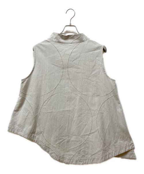 慈雨（ジウ）慈雨 (ジウ) コットンベスト ホワイト サイズ:40 未使用品の古着・服飾アイテム