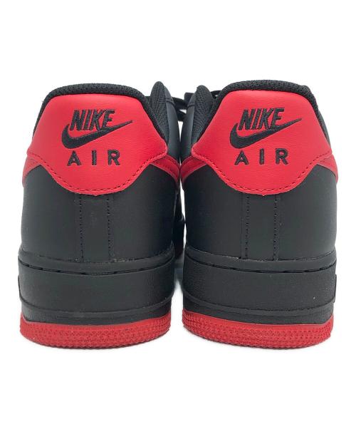 NIKE（ナイキ）NIKE (ナイキ) AIR FORCE 1 '07 BLACK/UNIVERSITY RED-BLACK ブラック×レッド サイズ:27.5 未使用品の古着・服飾アイテム