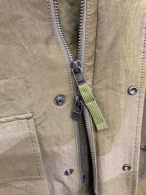 Pilgrim Surf+Supply（ピルグリム サーフサプライ）PILGRIM SURF+SUPPLY (ピルグリム サーフサプライ) カモフラナイロンジャケット グリーン サイズ:Lの古着・服飾アイテム
