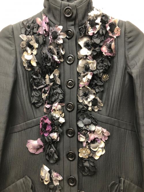 MIU MIU（ミュウミュウ）MIU MIU (ミュウミュウ) 10AW フラワーモチーフコート ブラック サイズ:40の古着・服飾アイテム