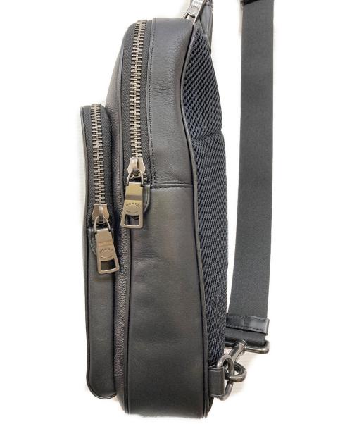 COACH（コーチ）COACH (コーチ) イーサン パック・シグネチャー キャンバス ブラックの古着・服飾アイテム