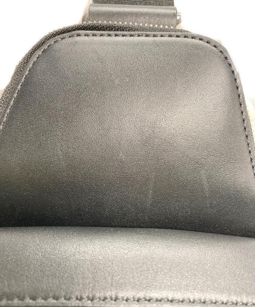COACH（コーチ）COACH (コーチ) イーサン パック・シグネチャー キャンバス ブラックの古着・服飾アイテム