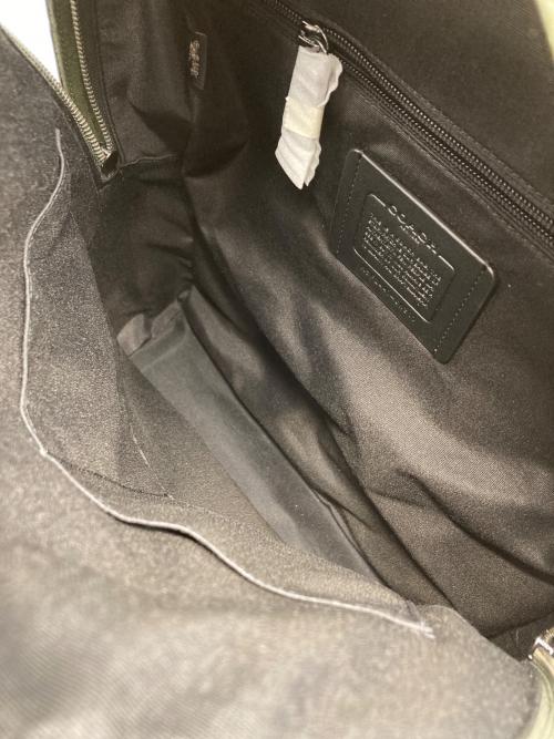 COACH（コーチ）COACH (コーチ) ウエスト バックパック・シグネチャー キャンバス・カモ プリント グリーンの古着・服飾アイテム