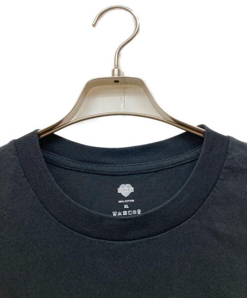 TATTOO STUDIO YAMADA（タトゥースタジオヤマダ）TATTOO STUDIO YAMADA (タトゥースタジオヤマダ) PRAYING HANDS TEE ブラック サイズ:XLの古着・服飾アイテム