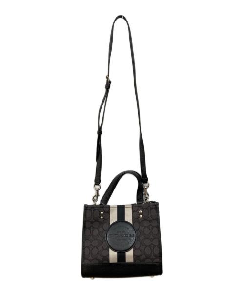 COACH（コーチ）COACH (コーチ) デンプシー トート 22 シグネチャー ジャカード ウィズ ストライプ アンド コーチ パッチ グレーの古着・服飾アイテム