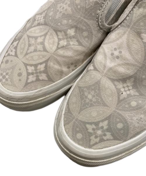 VANS VAULT（バンズボルト）VANS VAULT (バンズボルト) KITH (キス) Classic Slip-On LX アイボリー サイズ:26.5の古着・服飾アイテム