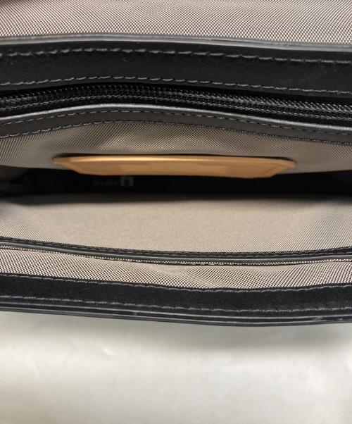 TUMI（トゥミ）TUMI (トゥミ) バッグ ブラックの古着・服飾アイテム