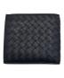 BOTTEGA VENETA（ボッテガベネタ）の古着「イントレチャート二つ折りウォレット」｜ブラック