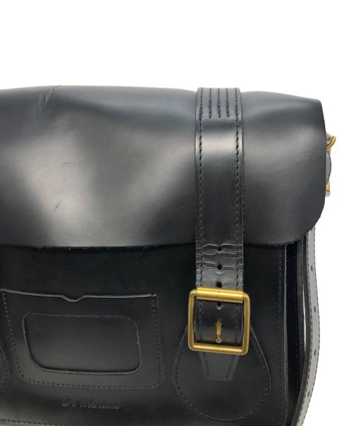 Dr.Martens（ドクターマーチン）Dr.Martens (ドクターマーチン) メッセンジャーバッグ ブラックの古着・服飾アイテム