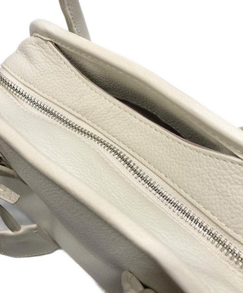 Hoaw（ハァウ）Hoaw (ハァウ) 2WAYショルダーバッグ ホワイトの古着・服飾アイテム