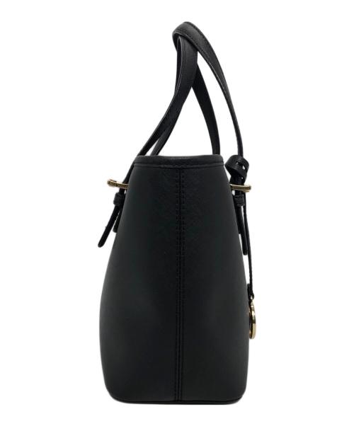 MICHAEL KORS（マイケル・コース）MICHAEL KORS (マイケル・コース) JET SET TRAVEL キャリーオール コンバーチブル トップジップ トート ブラックの古着・服飾アイテム