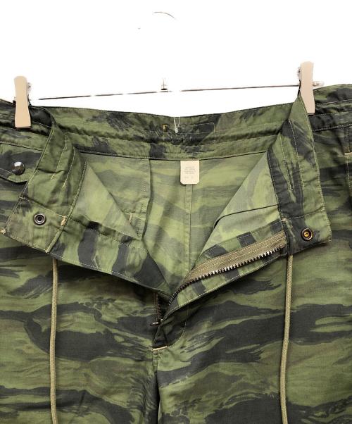 RRL（ダブルアールエル）RRL (ダブルアールエル) タイガーカモサーフショーツ グリーン サイズ:34 未使用品の古着・服飾アイテム